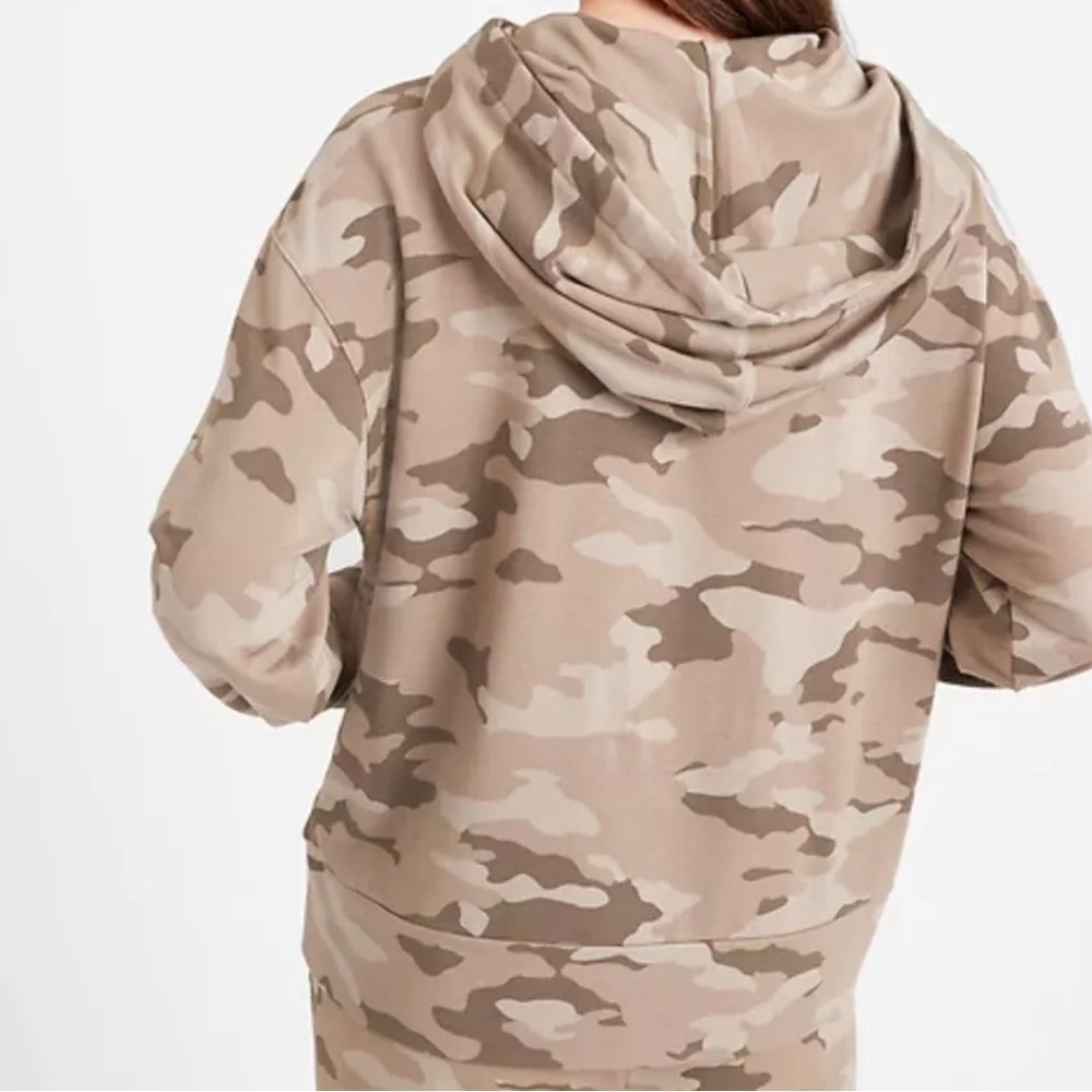NEW Banana Republic Classic Camo Design Hoodie - Picture 3 of 4